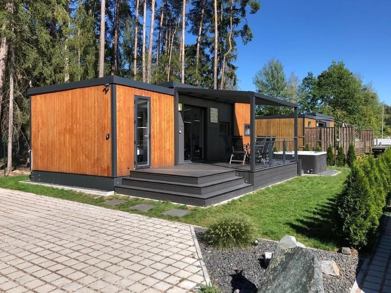 Ferienhaus In Wackersdorf Mit Whirlpool, Terrasse Und Grill 0*,  Niemcy