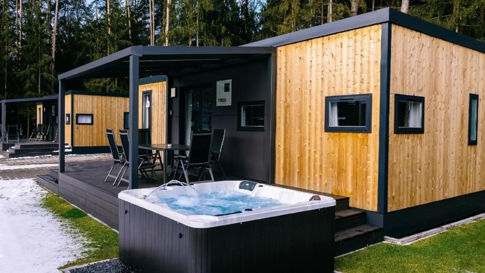 Dom wakacyjny Ferienhaus In Wackersdorf Mit Whirlpool, Terrasse Und Grill
